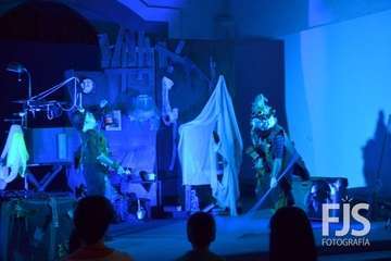 'El desván de la luna' llena San Juan de magia y duendes (Foto Francisco Javier Santana)